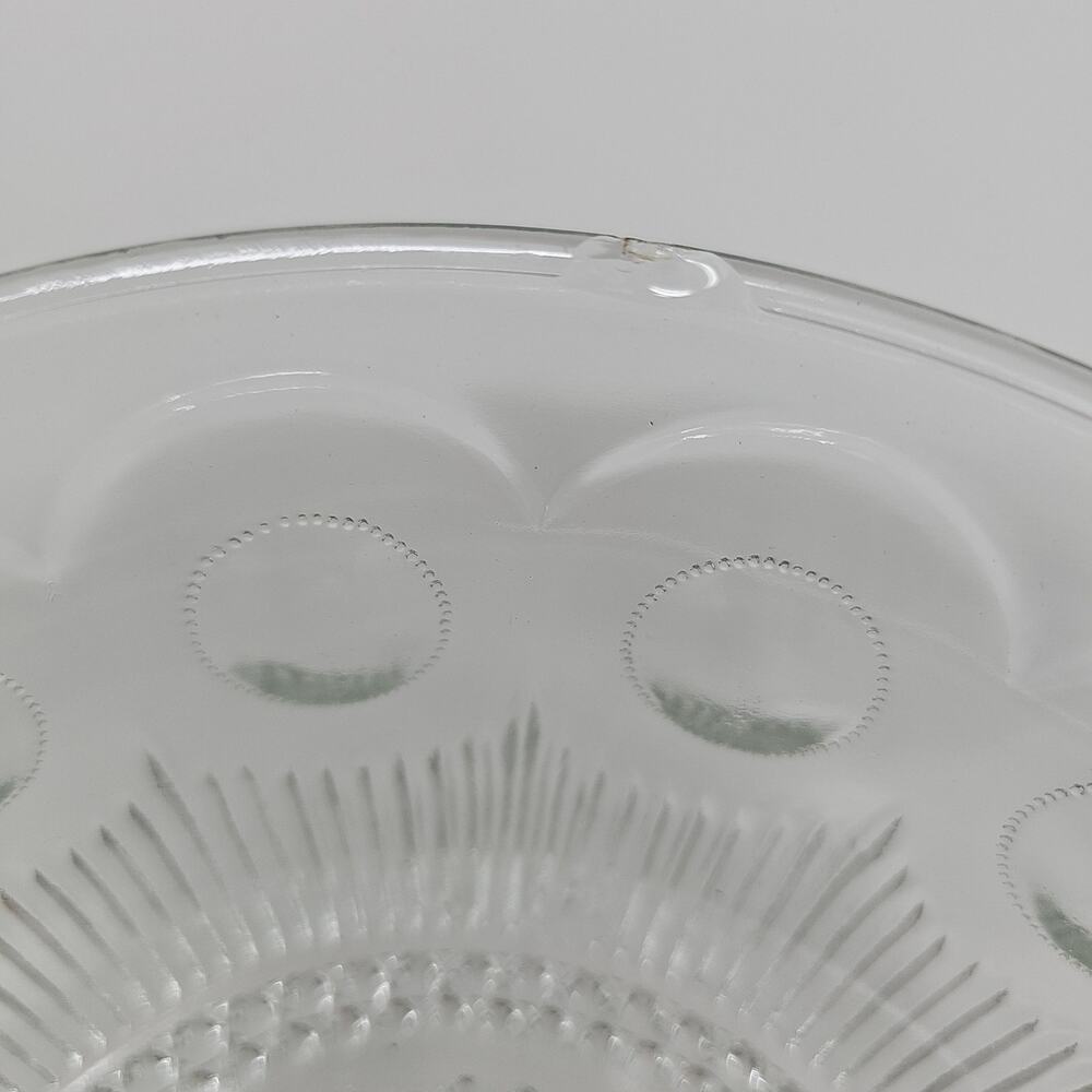 VINTAGE GLASS BOWLS - Picture 4 of 9
